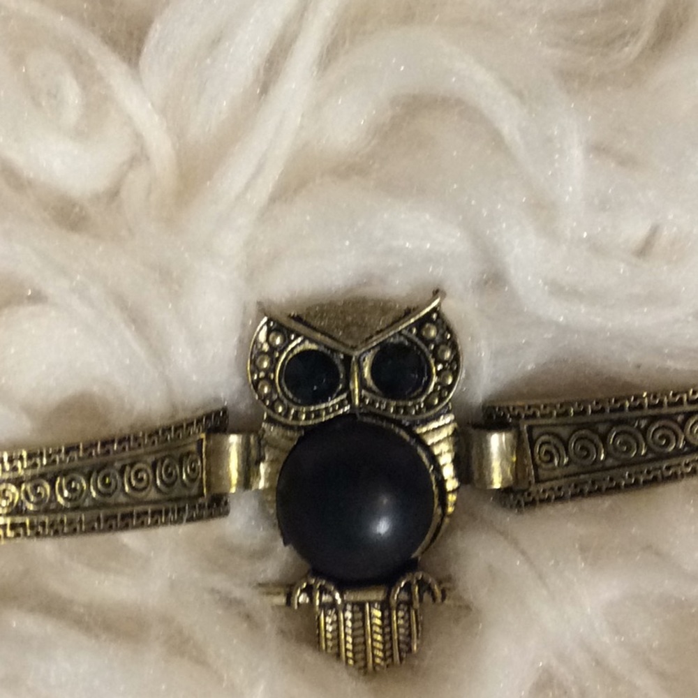 🔥Sale🔥 Owl Shape Gem Bracelet - Picture 3 of 6